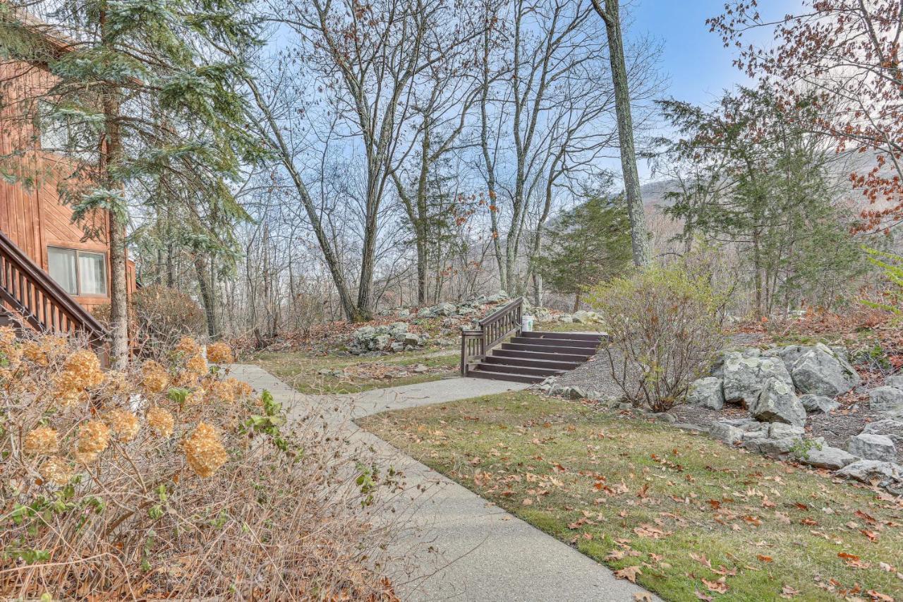 Vernon Township Condo With Balcony Near Ski Lifts! מראה חיצוני תמונה